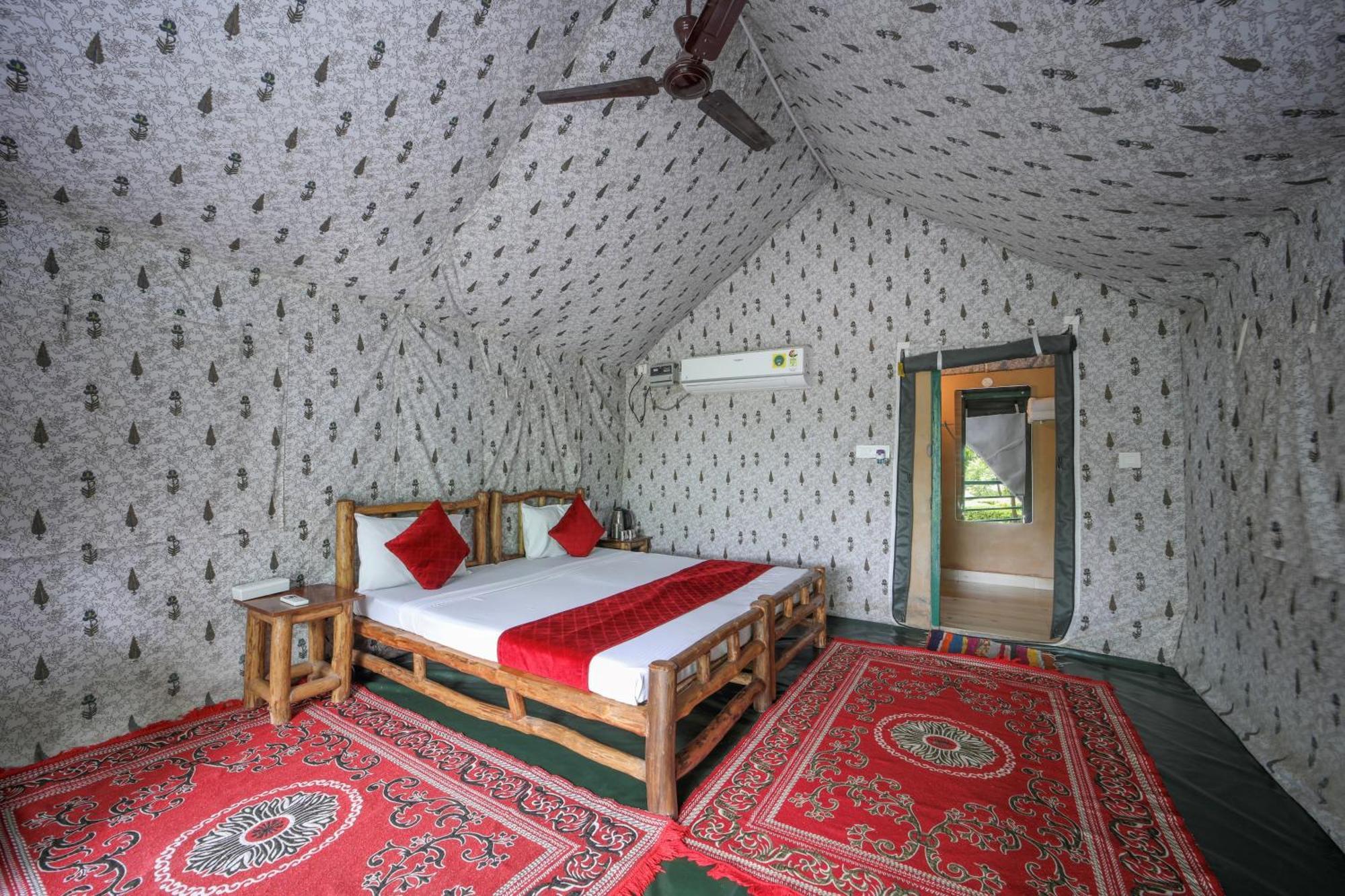 Corbett Nature Retreat Рамнаґар Екстер'єр фото